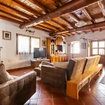 Iseolakerental - Giulia Alpesi faház *