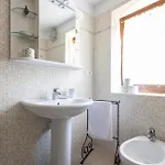 Iseolakerental - Giulia Sovere