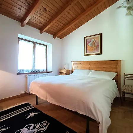 Iseolakerental - Giulia *