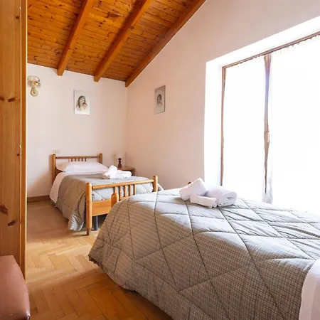 Chalet Iseolakerental - Giulia *